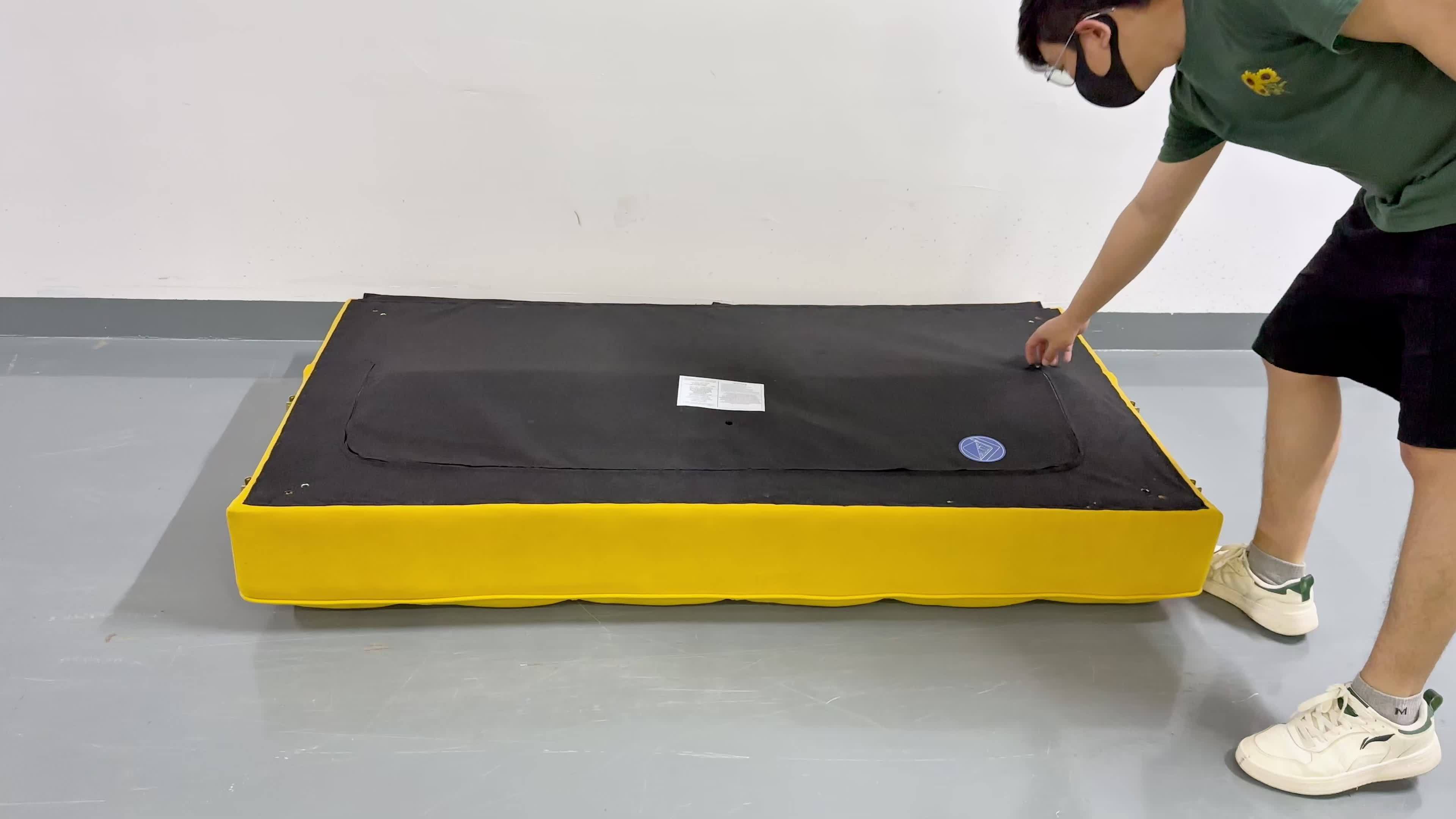 Foldable Sofa Bed, Linen Sleeping Sofa, 75-inch Wide Modern Three-seater Quilted Sofa